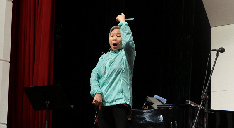 专家王希珍授课.jpg