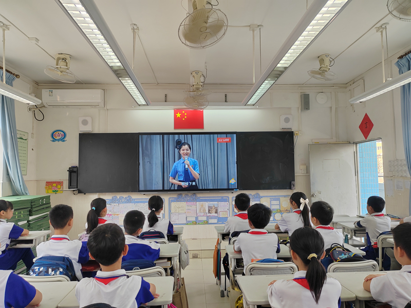 广州市荔湾区芳村小学南漖学校五年级学生.jpg