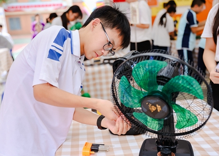 2024年广州市中小学家务劳动比赛圆满举办